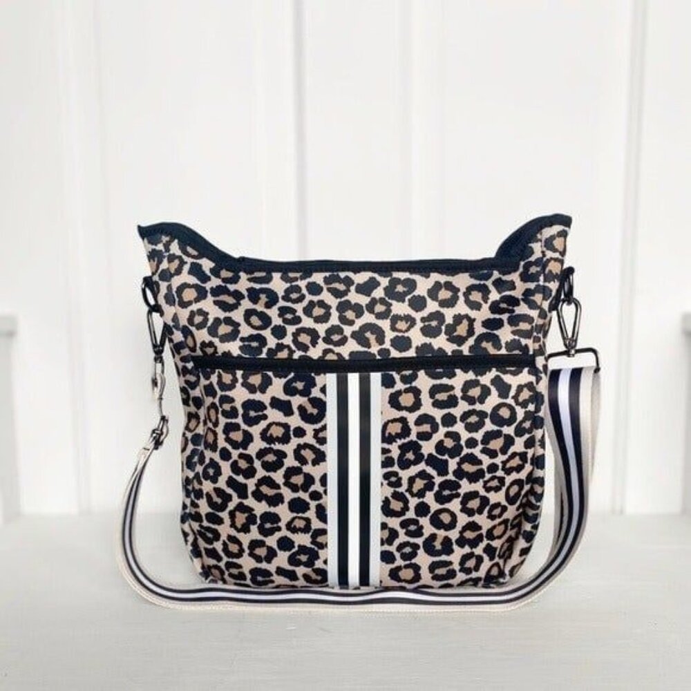 Leopard Print Neoprene Lightweight Womens Crossbody Purse